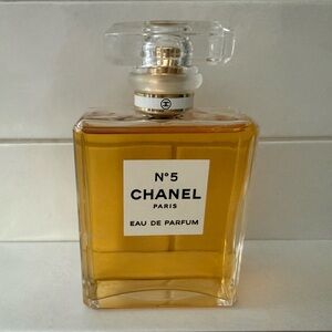 CHANEL No.5 Eau de Parfum